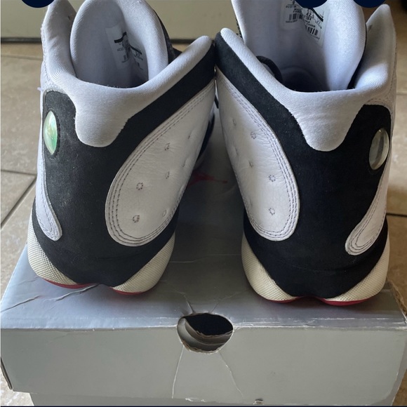 Air Jordan 13 Retro - Picture 2 of 6